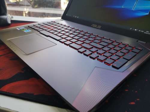 BEST GAMER ON AUCTION!**ASUS FX553V*NVIDIA GTX4GB 1050*WARRANTY*FHD*256GB SSD*7THGEN i7*